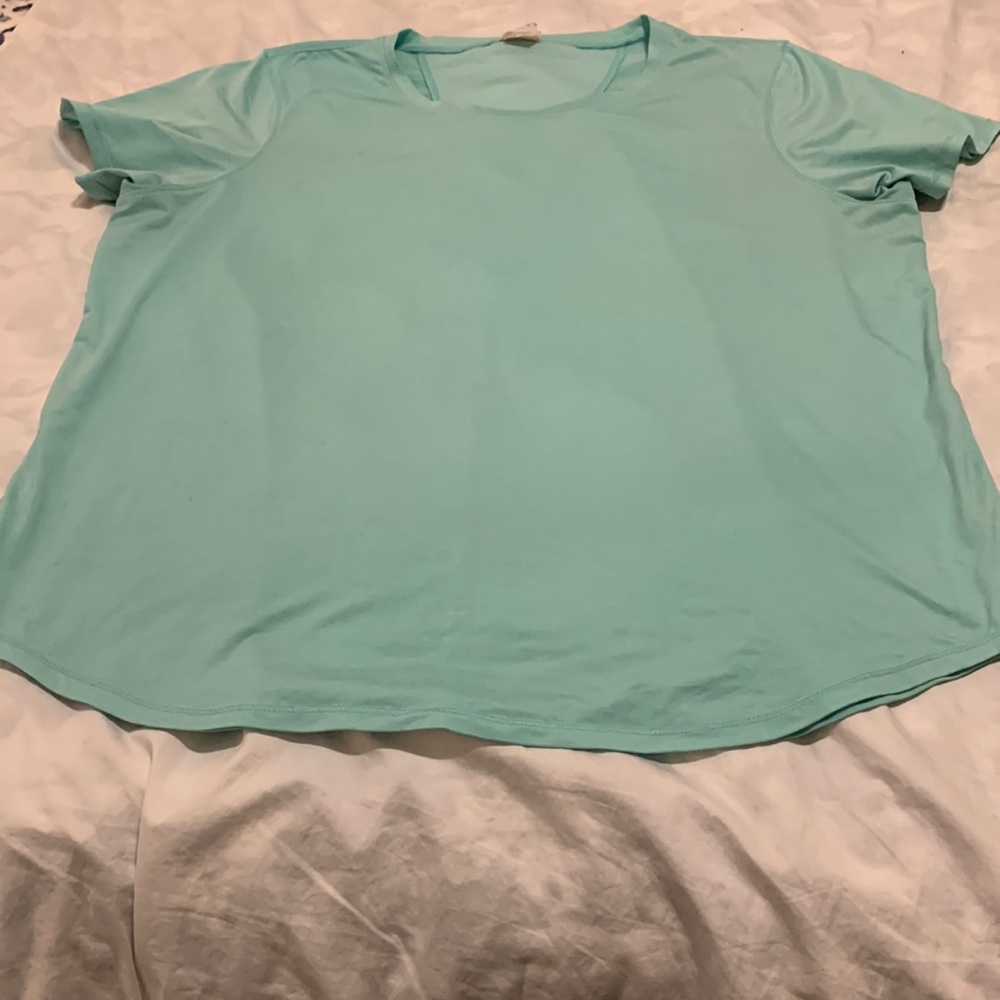 Sport top. XL. Aqua green.